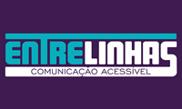 Entrelinhas Comunicação Acessível. Sobre o fundo roxo, em letras garrafais, o nome Entrelinhas. O ENTRE está na cor azul e tem o traço horizontal do T prolongado do começo ao fim do nome. O LINHAS está na cor branca e o final do S prolongado para esquerda forma uma linha mais espessa que sublinha o nome, entrelinhas. Dentro dessa linha, centralizado e roxo as palavras COMUNICAÇÃO ACESSÍVEL.